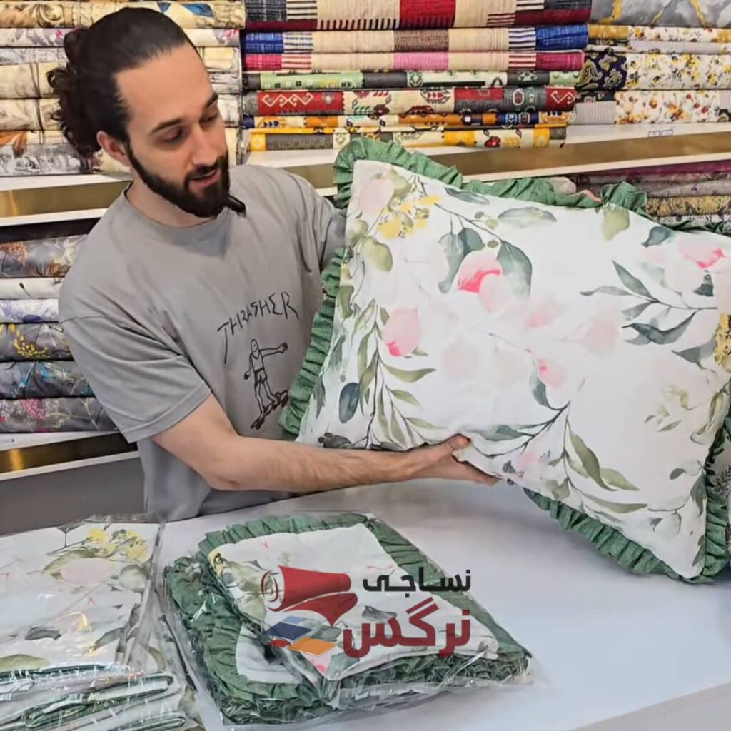 روبالشتی چین دار ملیکا سبز