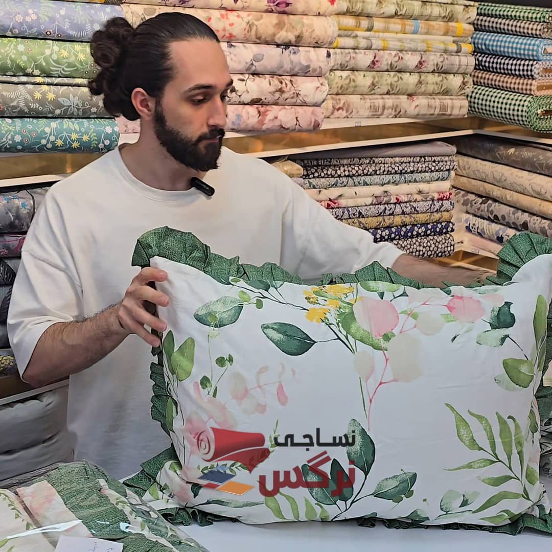 روبالشتی چیندار گل سبز 100 درصد نخ کد 42 روبالشتی چیندار گل سبز 100 درصد نخ کد 42