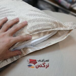 روبالشتی نخ پنبه گلدار نسکافه ای کد 655 - Image 2